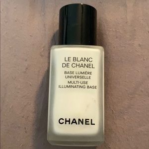 Le blanc de Chanel